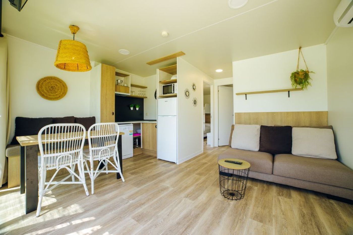 26.02.26 Alannia Costablanca