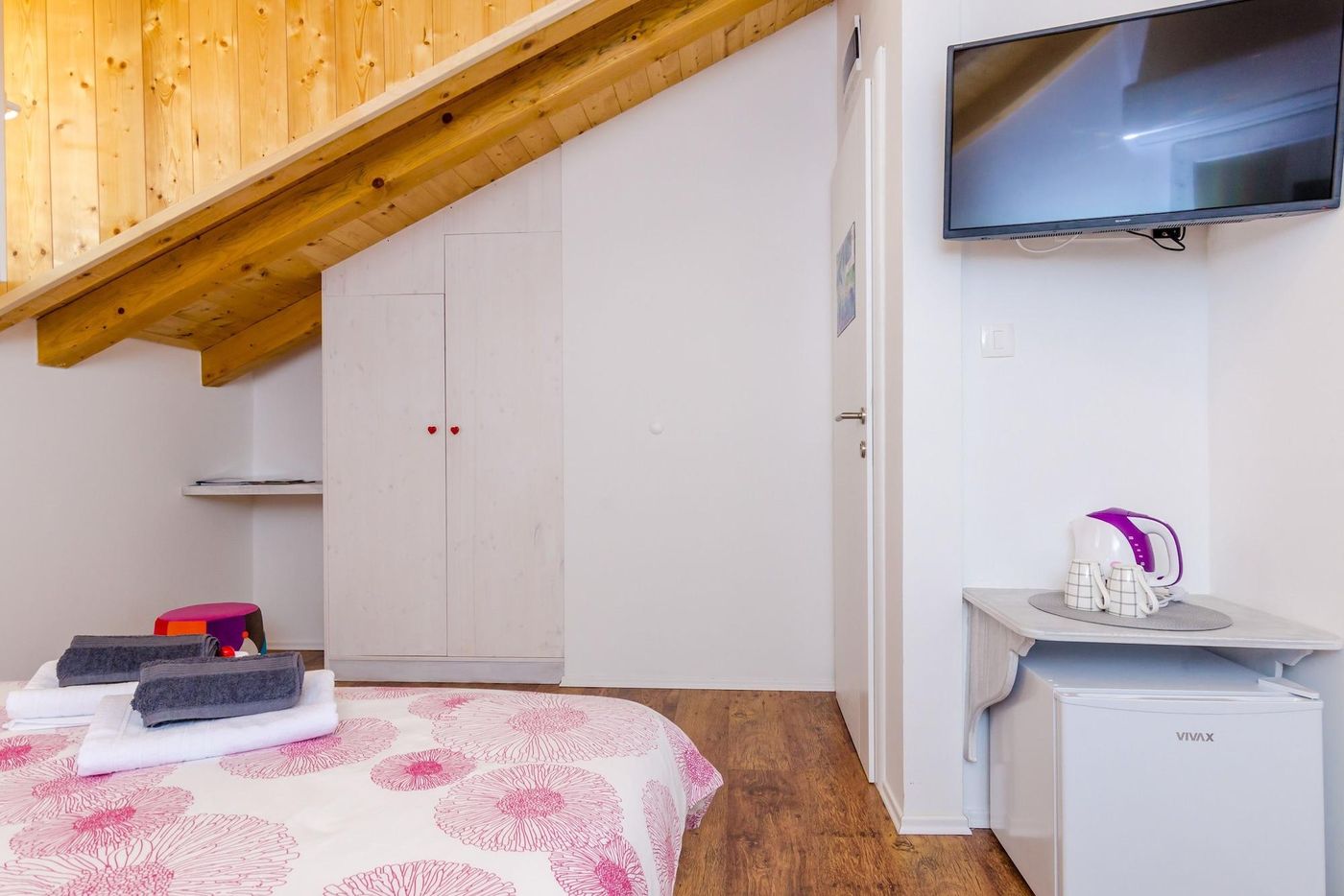 Guest-House-Nikolina-Room-33