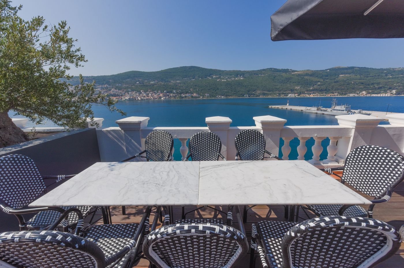 Samos-General-view-7