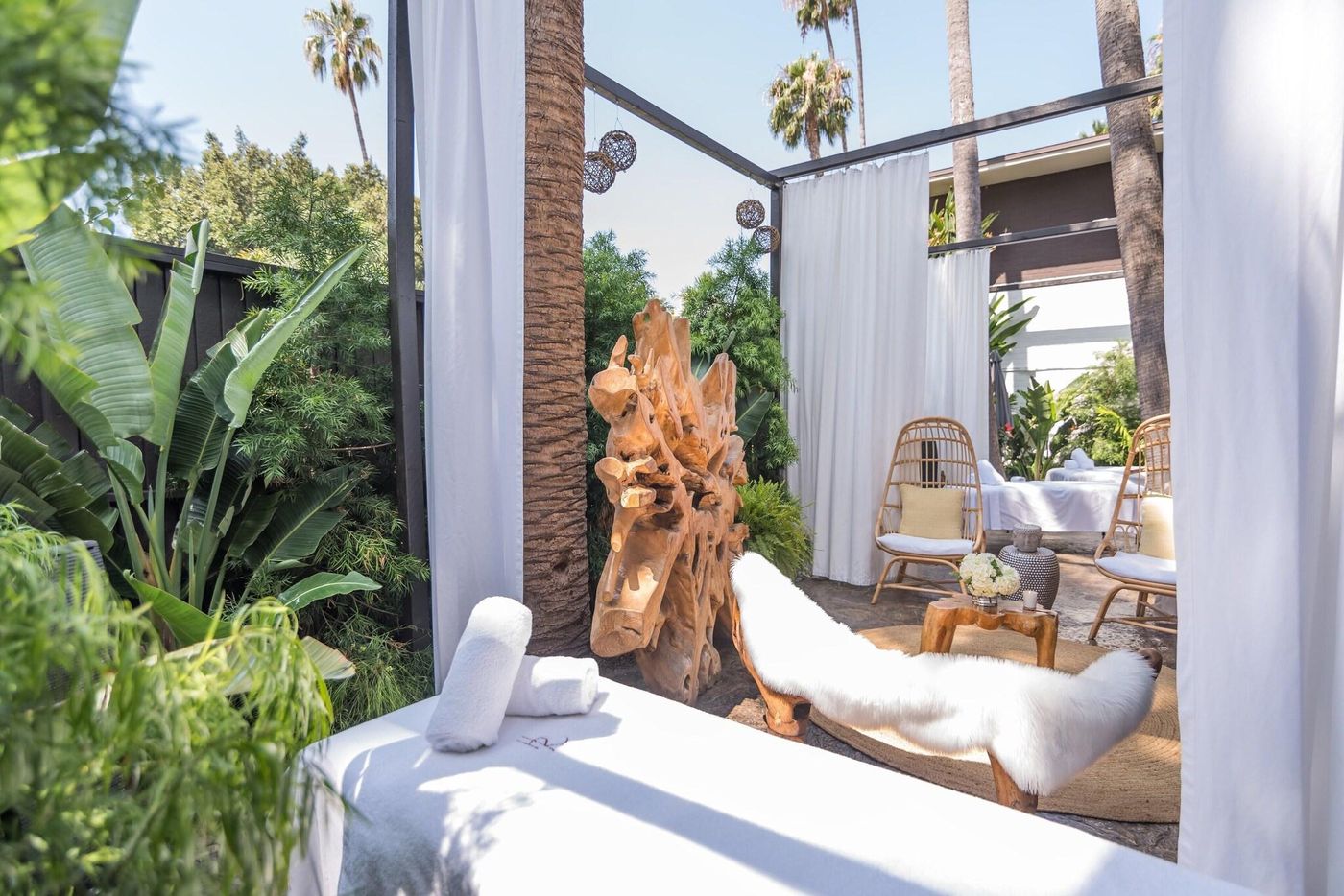 Hollywood-Roosevelt-Sports-and-Entertainment-71