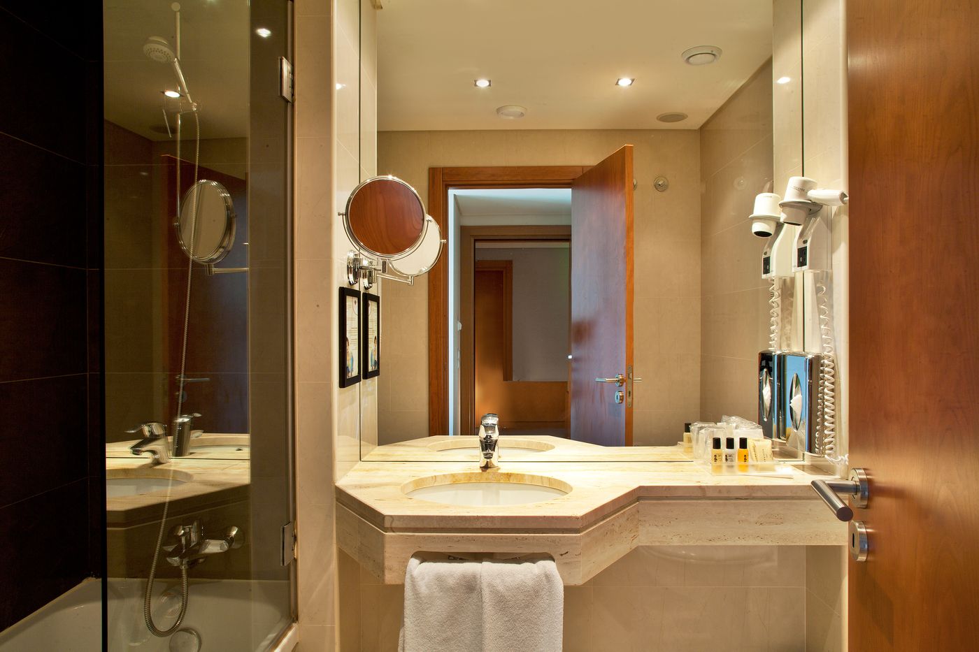 Turim-Alameda-Hotel-Room-21