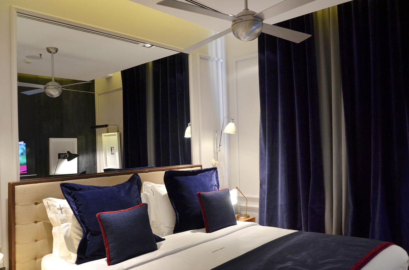 Browns-Central-Hotel-Room-41