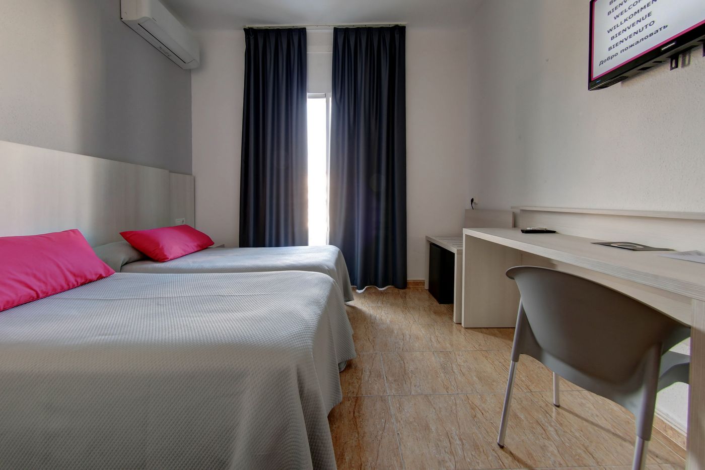 Hotel-Apartamentos-Solimar-Room-24