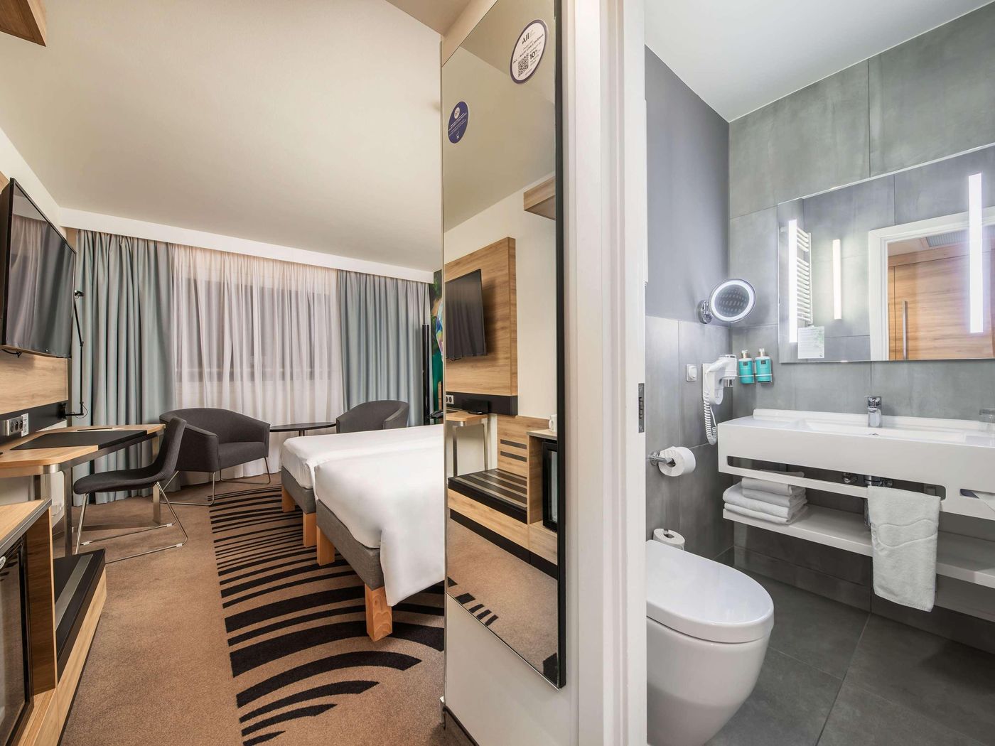 Novotel-Warszawa-Centrum-Room-11