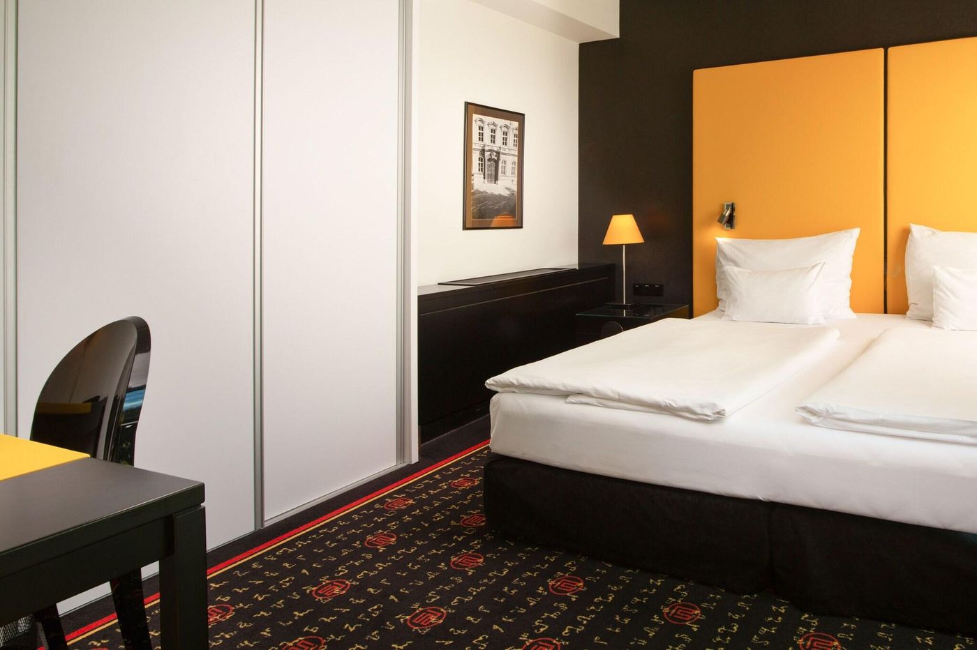 OREA-Hotel-Angelo-Praha-Room-7