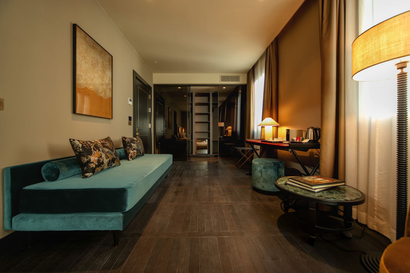 U-Visionary-Venezia-Hotel-Room-4
