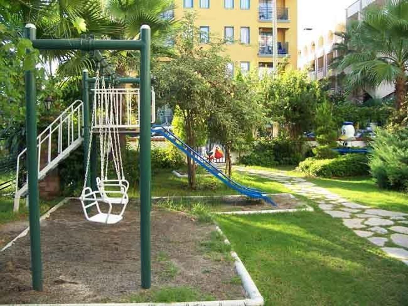 Club Sun Smile Apartments