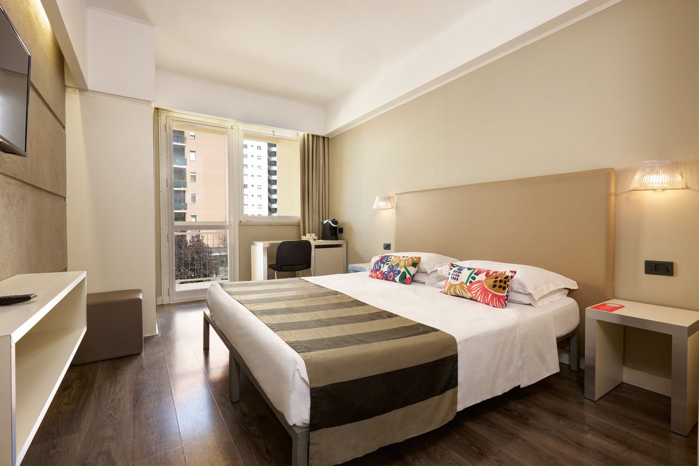 Roma-Tor-Vergata-Hotel-Room-4