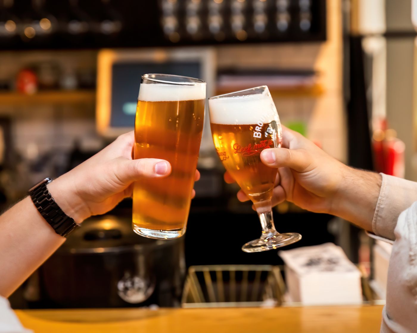 Die-Port-Van-Cleve-Bar-71