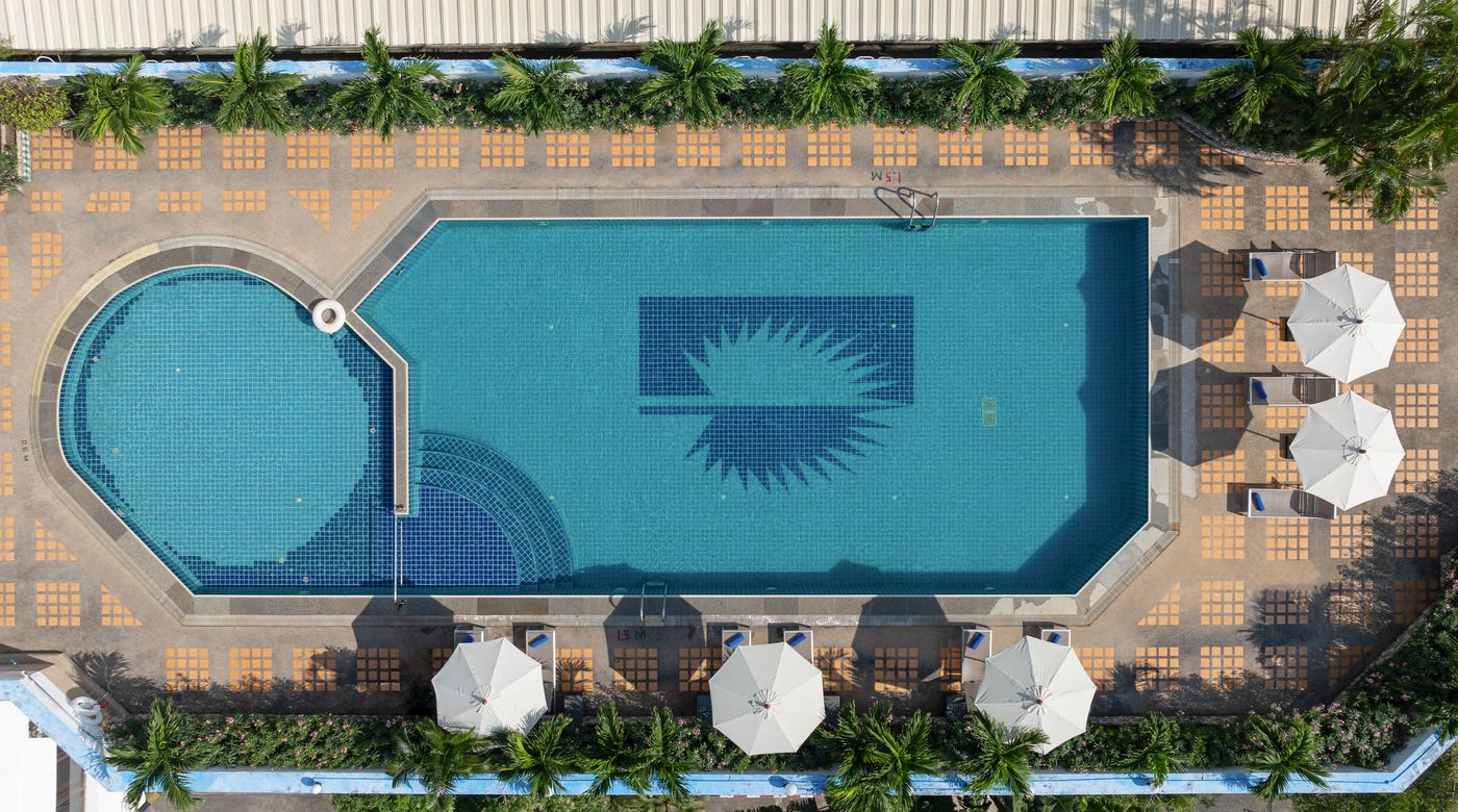 Royal-Phuket-City-Pool-3