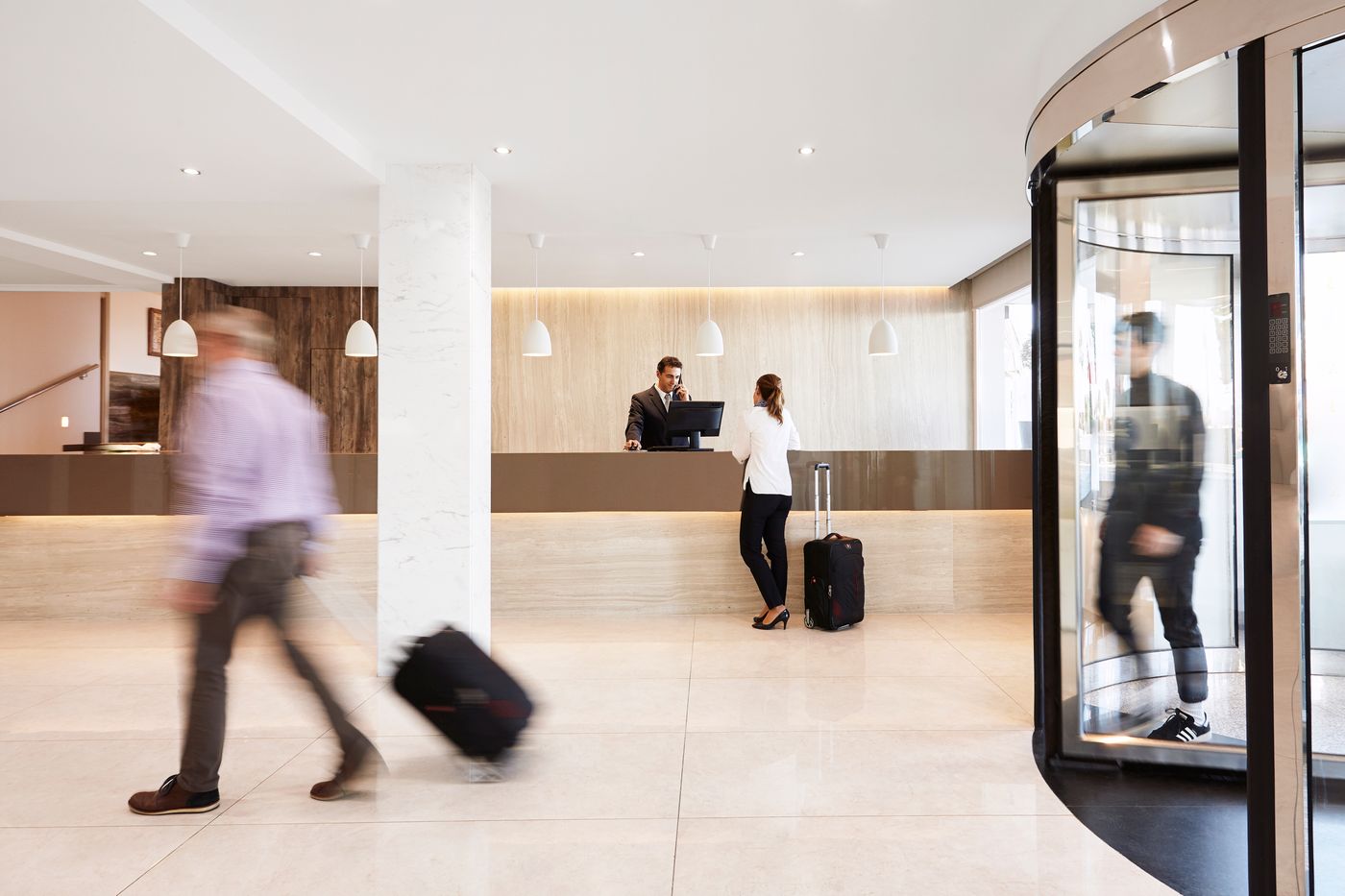 Las-Arenas-Affiliated-by-Melia-Lobby-63