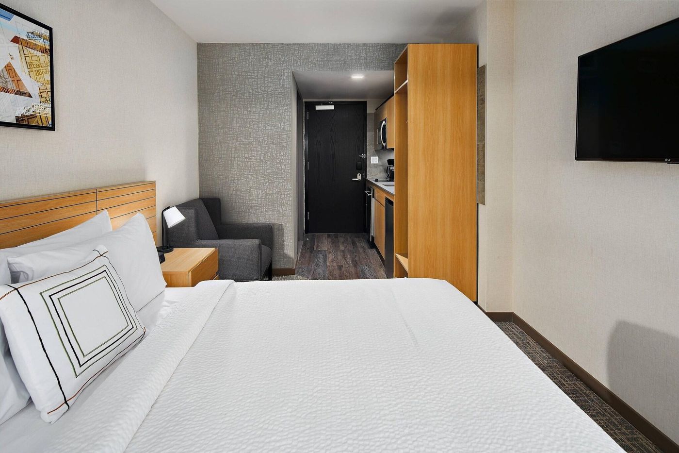 Towneplace-Suites-New-York-Times-Square-Room-14