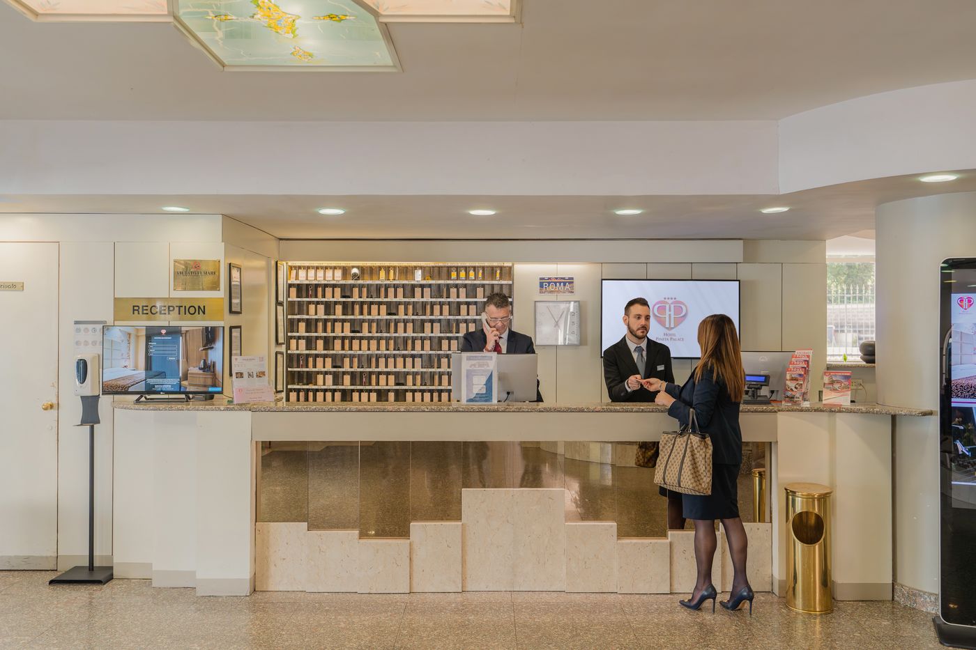 Pineta-Palace-Lobby-10