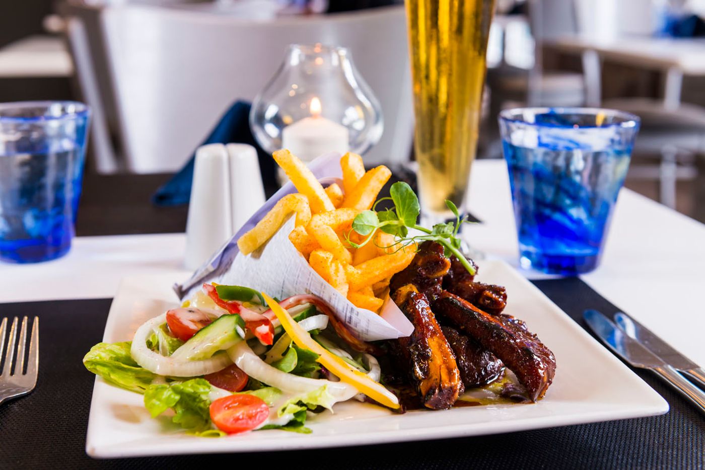 ONOMO-Hotel-Cape-Town---Inn-On-The-Square-Restaurant-49