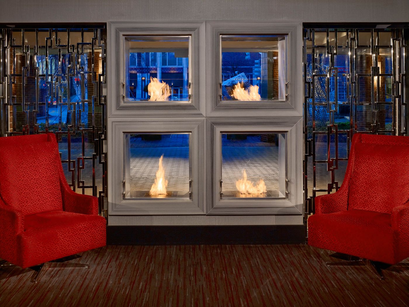 The-Royal-Sonesta-Boston-Lobby-16