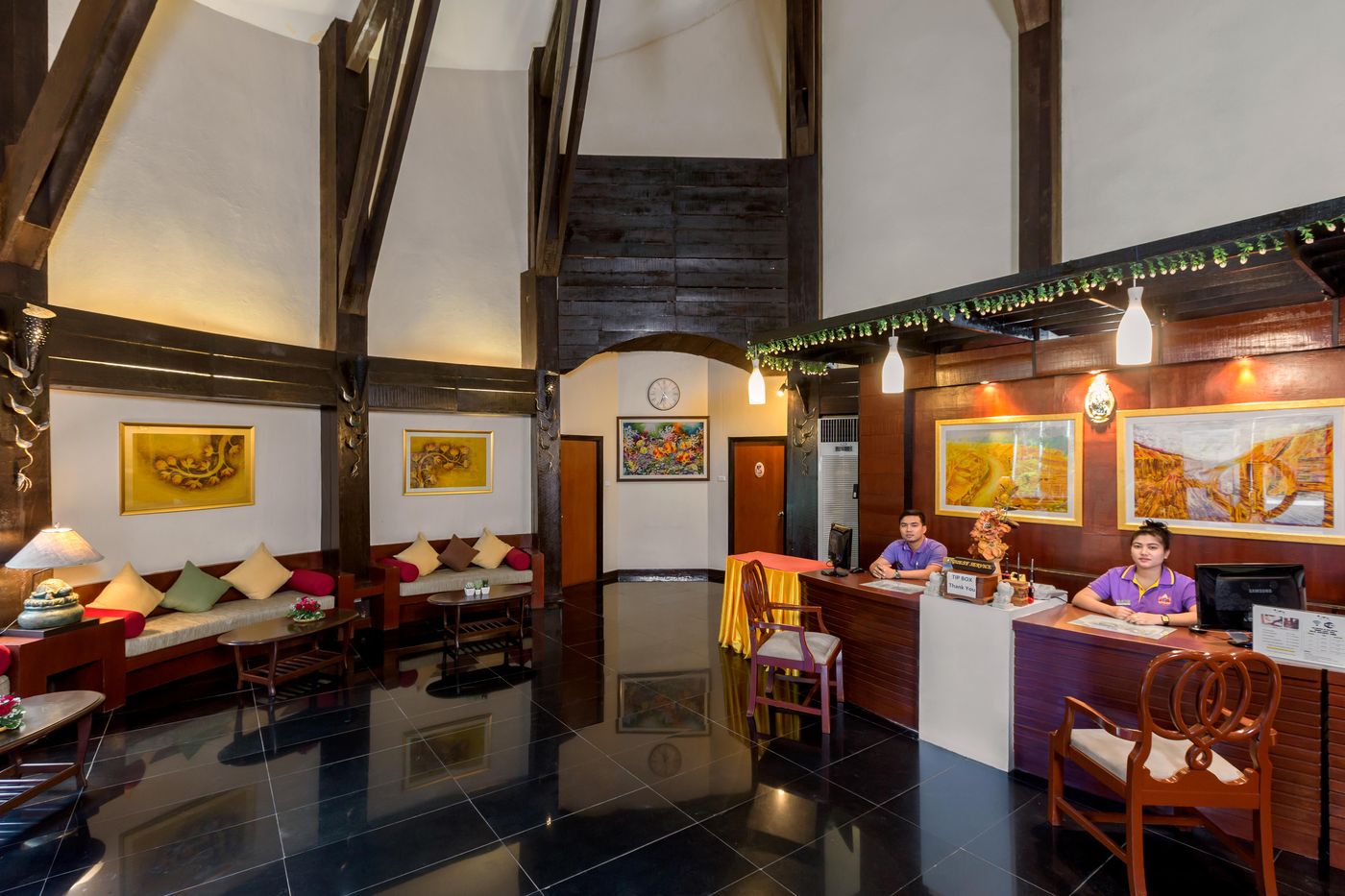 Timber-House-Resort-Lobby-18