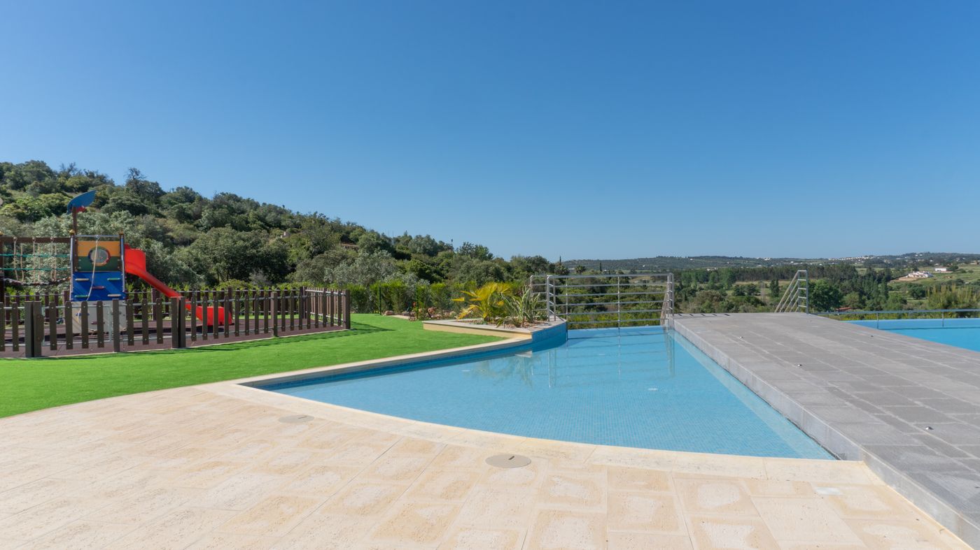 Vale da Ribeira Residences