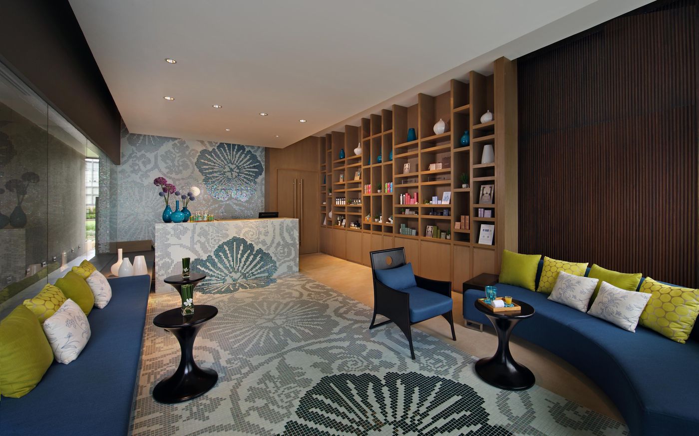 Amari-Watergate-Sports-and-Entertainment-4