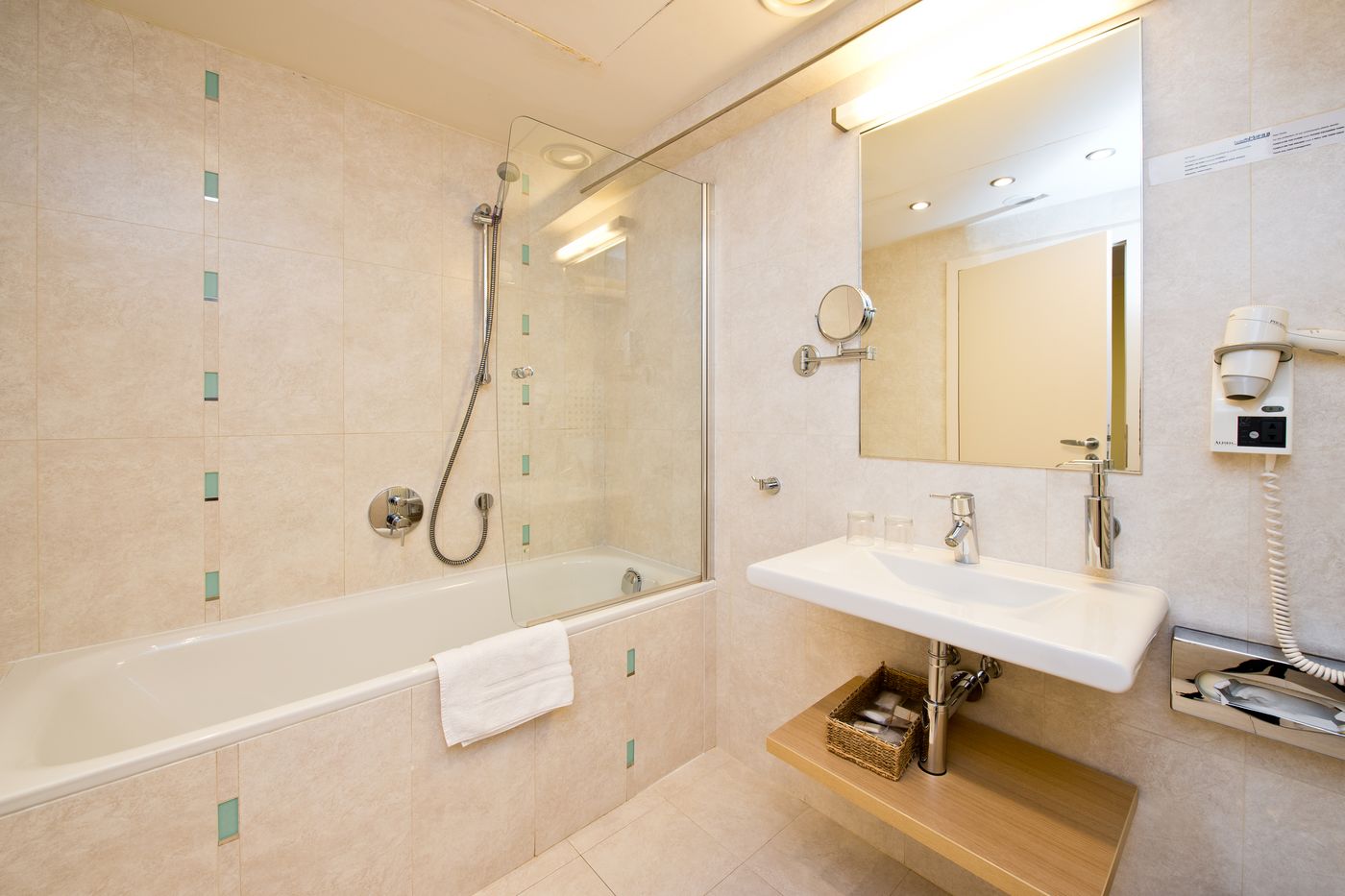 Hotel-Amarilis-Prague-Room-30