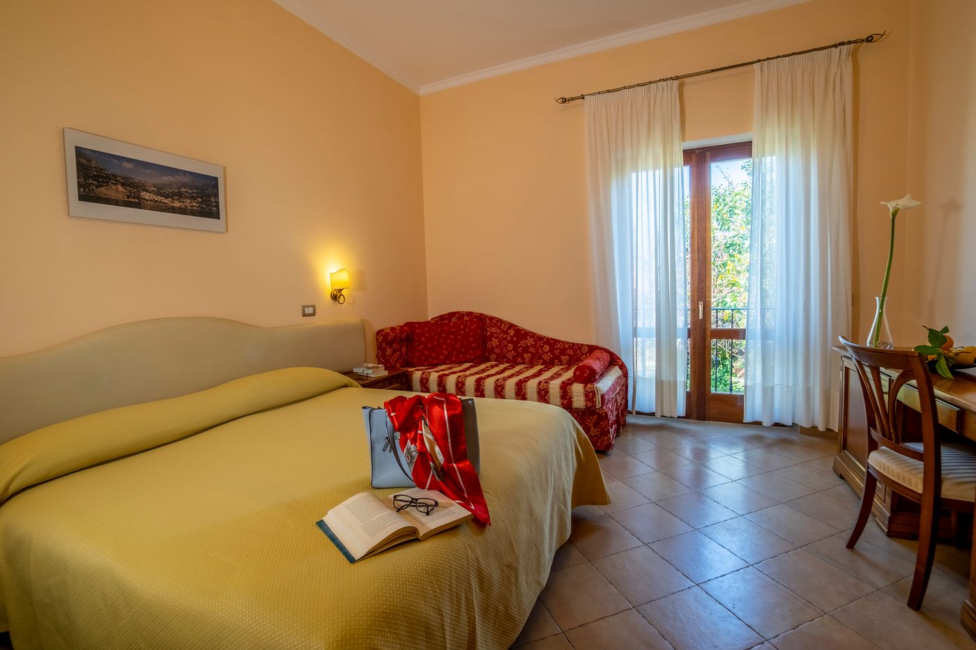 Il-Roseto-Resort-Room-18