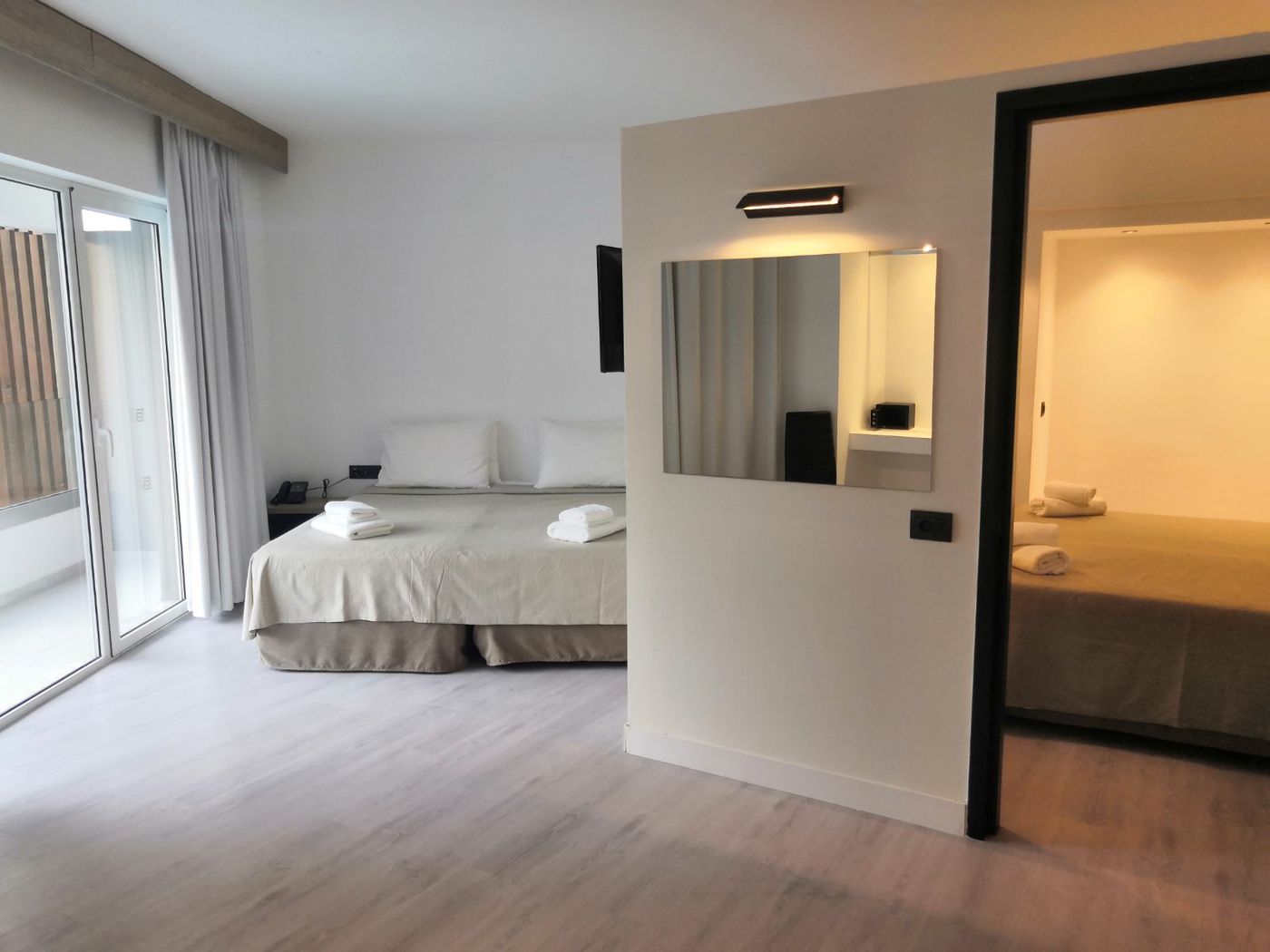 Castellum Suites