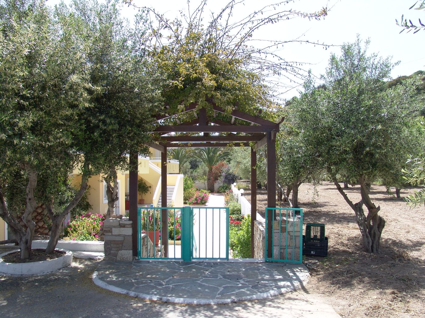 Kontessa-Apartments-Lobby-15