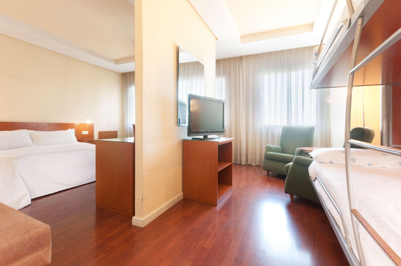 TRYP-Madrid-Chamartin-Hotel-Room-29