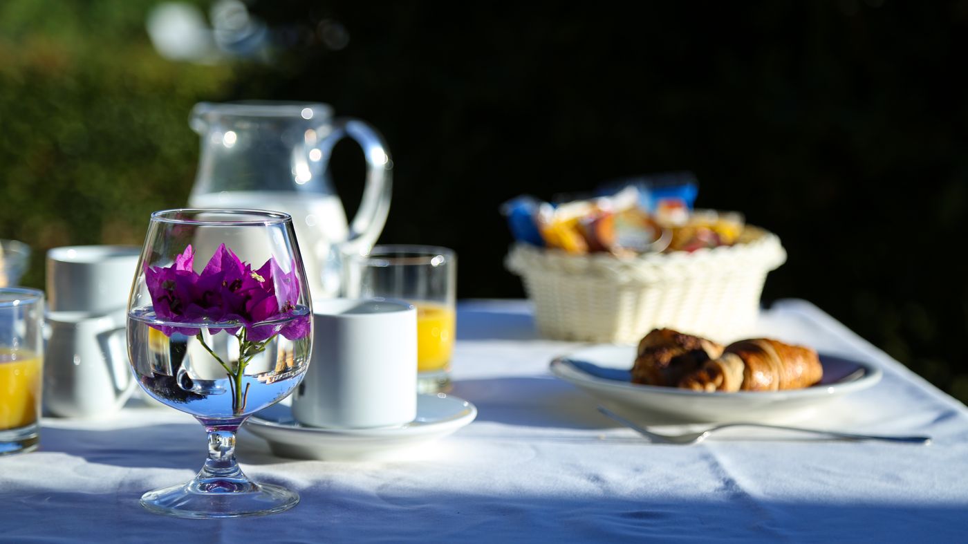 Swadeshi-Sporting-Hotel-Tanca-Manna-Bar-14