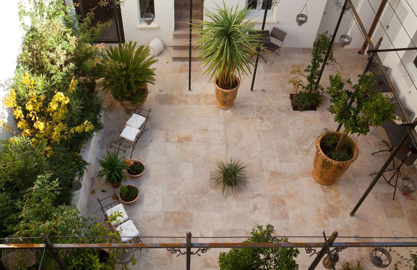 Aux Augustins-France-AVIGNON-General view-3