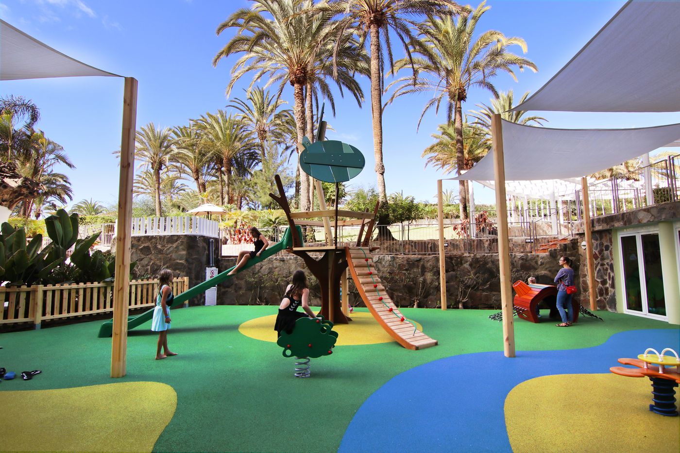 Abora-Catarina-By-Lopesan-Hotels-Sports-and-Entertainment-58