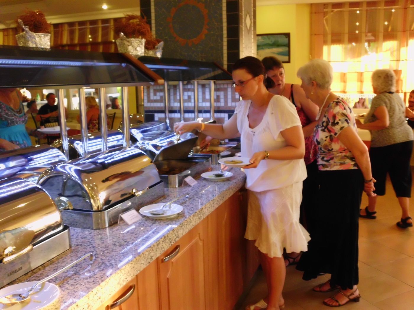 Kervan-Side-Restaurant-24