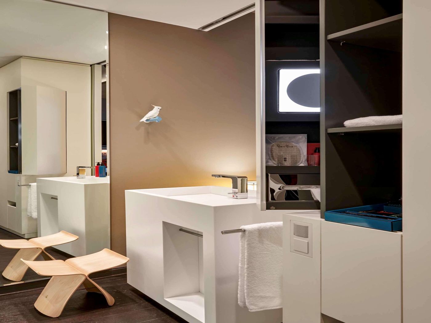 So--Berlin-Das-Stue-Room-47