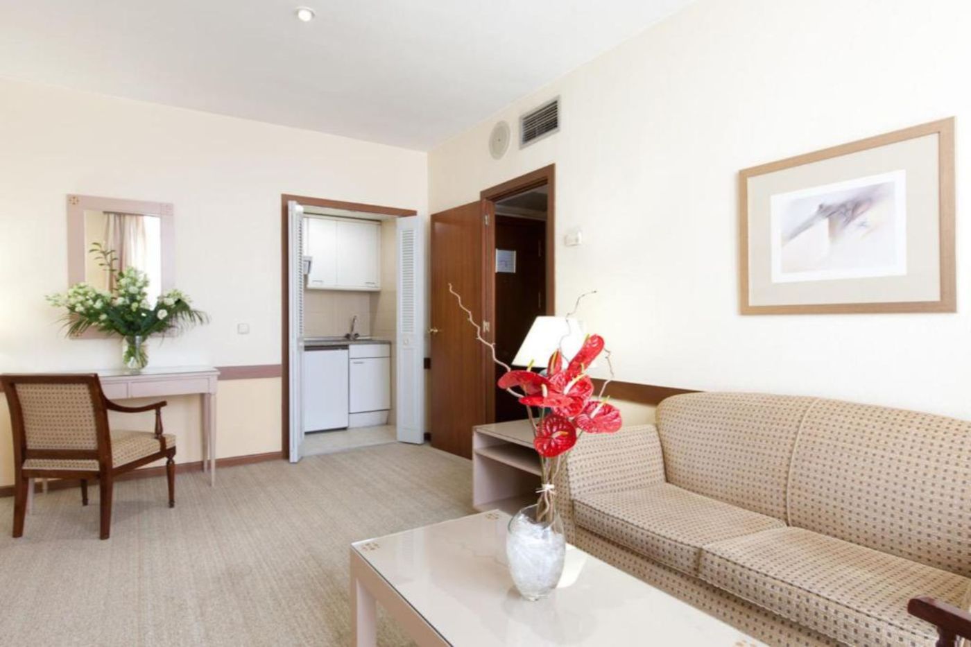 Espahotel-Plaza-Basilica-Room-25