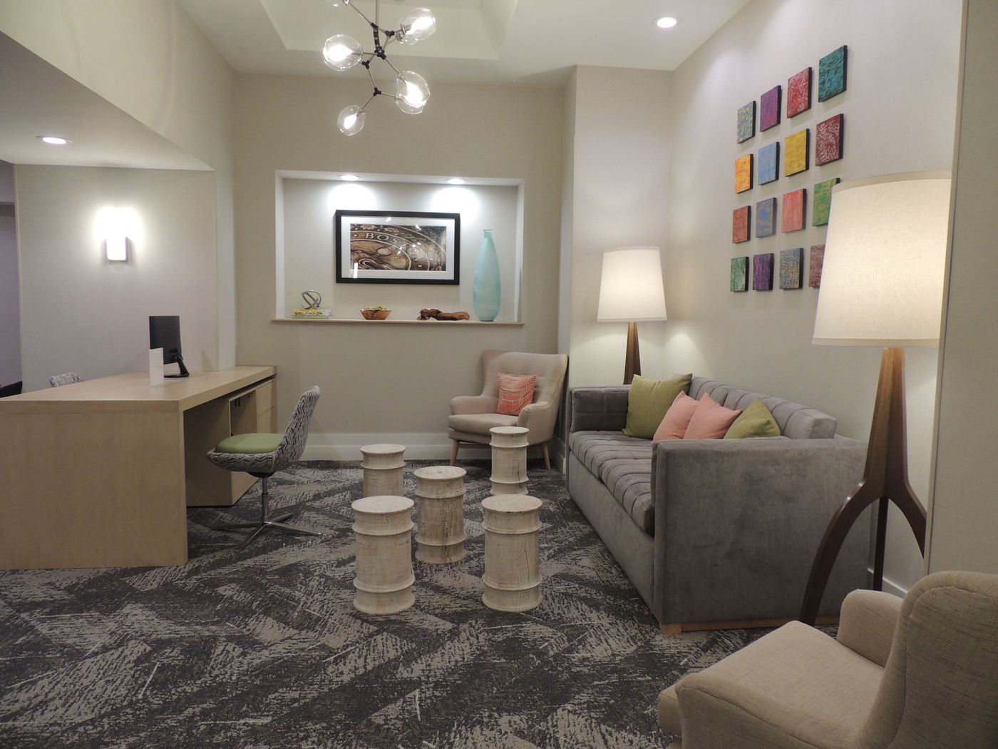 The-Inn-at-Longwood---Boston-Lobby-3