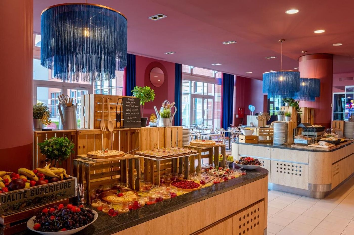 Grand-Magic-Hotel-Restaurant-23