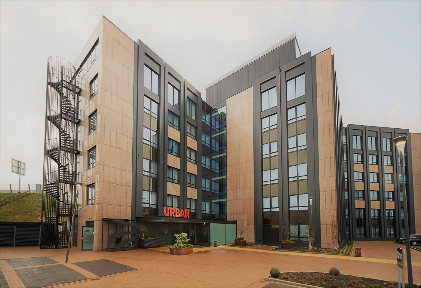 Corendon-Urban-Amsterdam-Schiphol-Airport-General-view-1