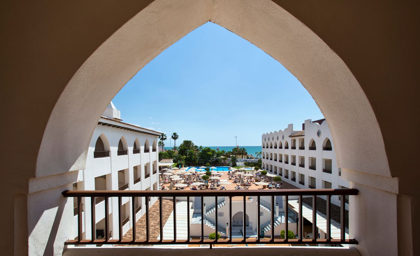 Mac-Puerto-Marina-Benalmadena-General-view-15
