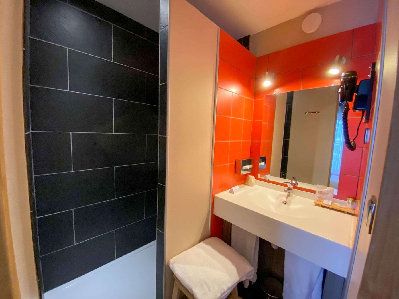 Best Western Plus Hotel de Dieppe 1880-France-Rouen-Room-10