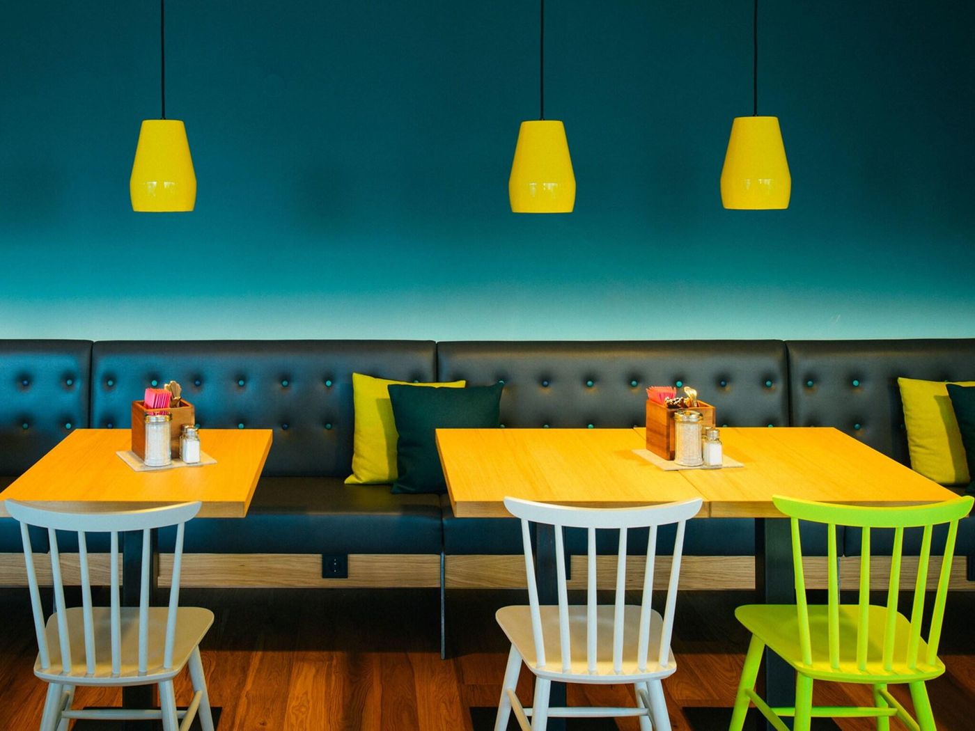 Vienna-House-Easy-by-Wyndham-Berlin-PrenzlauerBerg-Restaurant-26