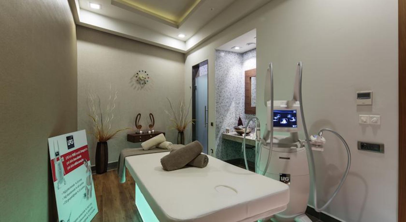 Double Tree By Hilton Kusadasi