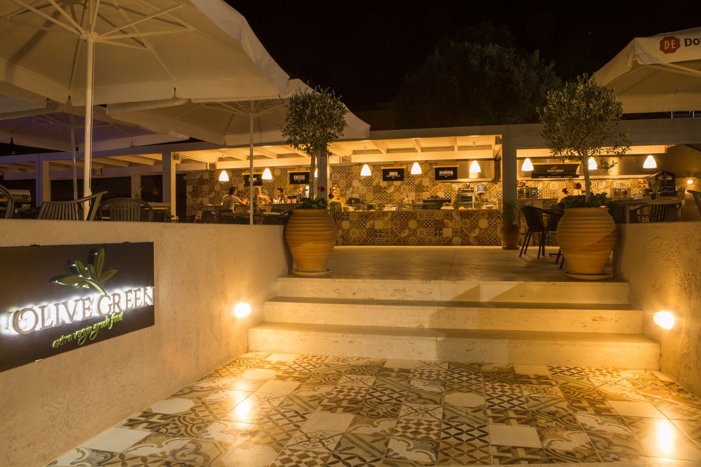 Sundance-Apartments---Suites-Bar-16