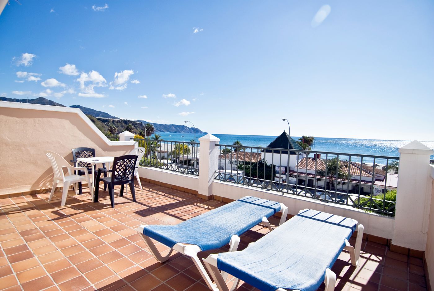 Apartamentos-HC-Burriana-Playa-Room-40