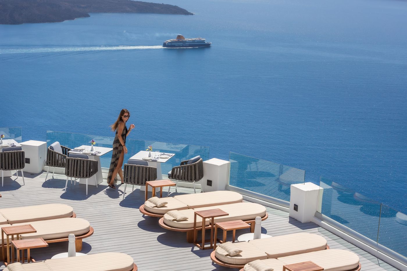 Sun Rocks Boutique Hotel