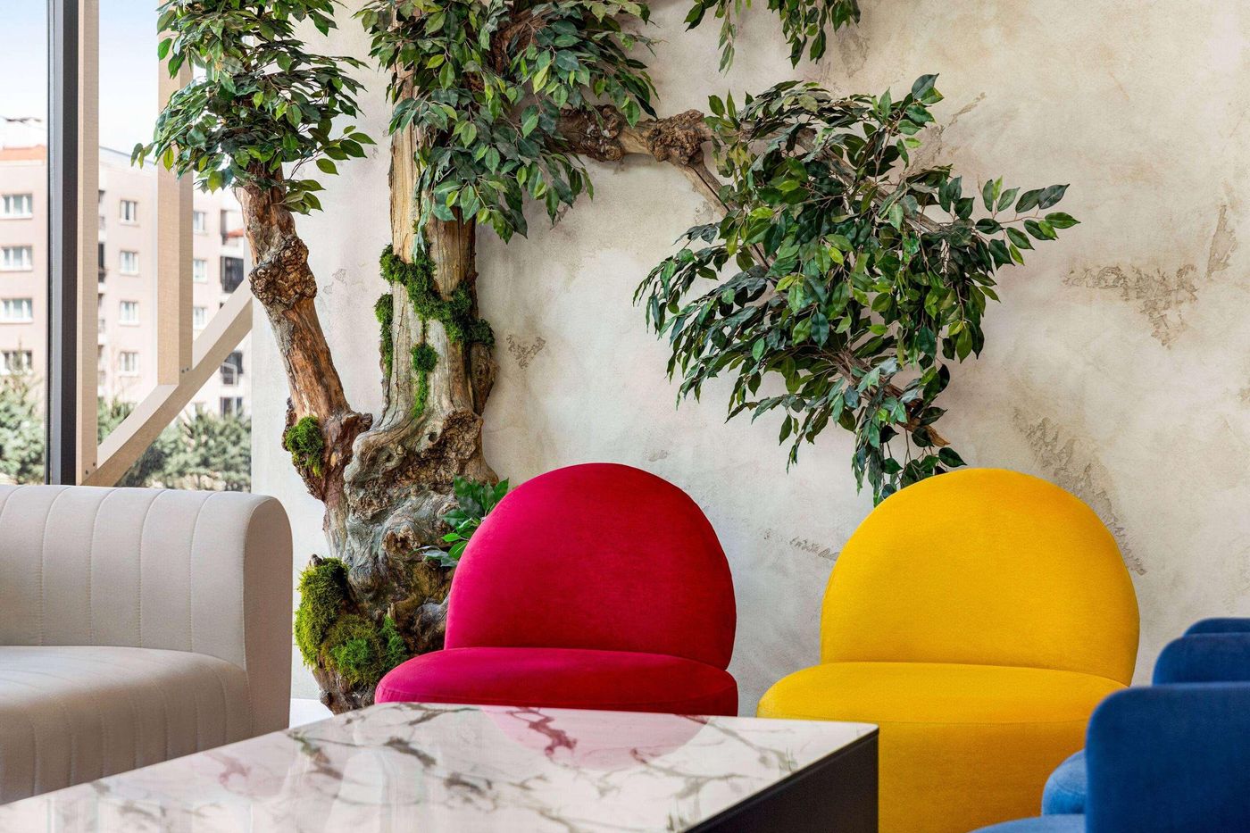 Ramada-Encore-By-Wyndham-Istanbul-Airport-Lobby-9