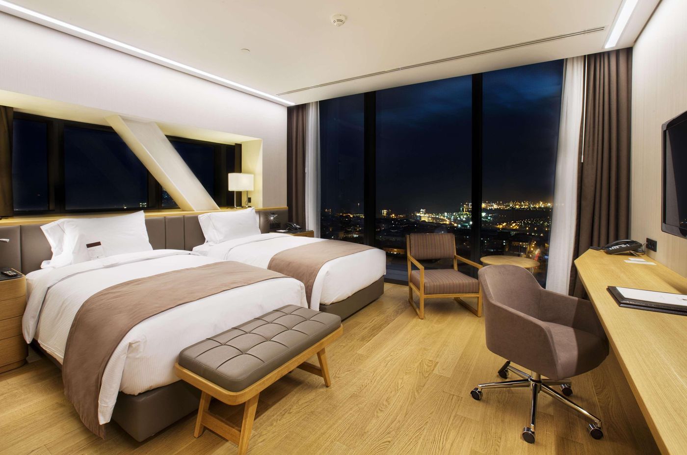 DoubleTree-by-Hilton-Istanbul---Avcilar-Room-17