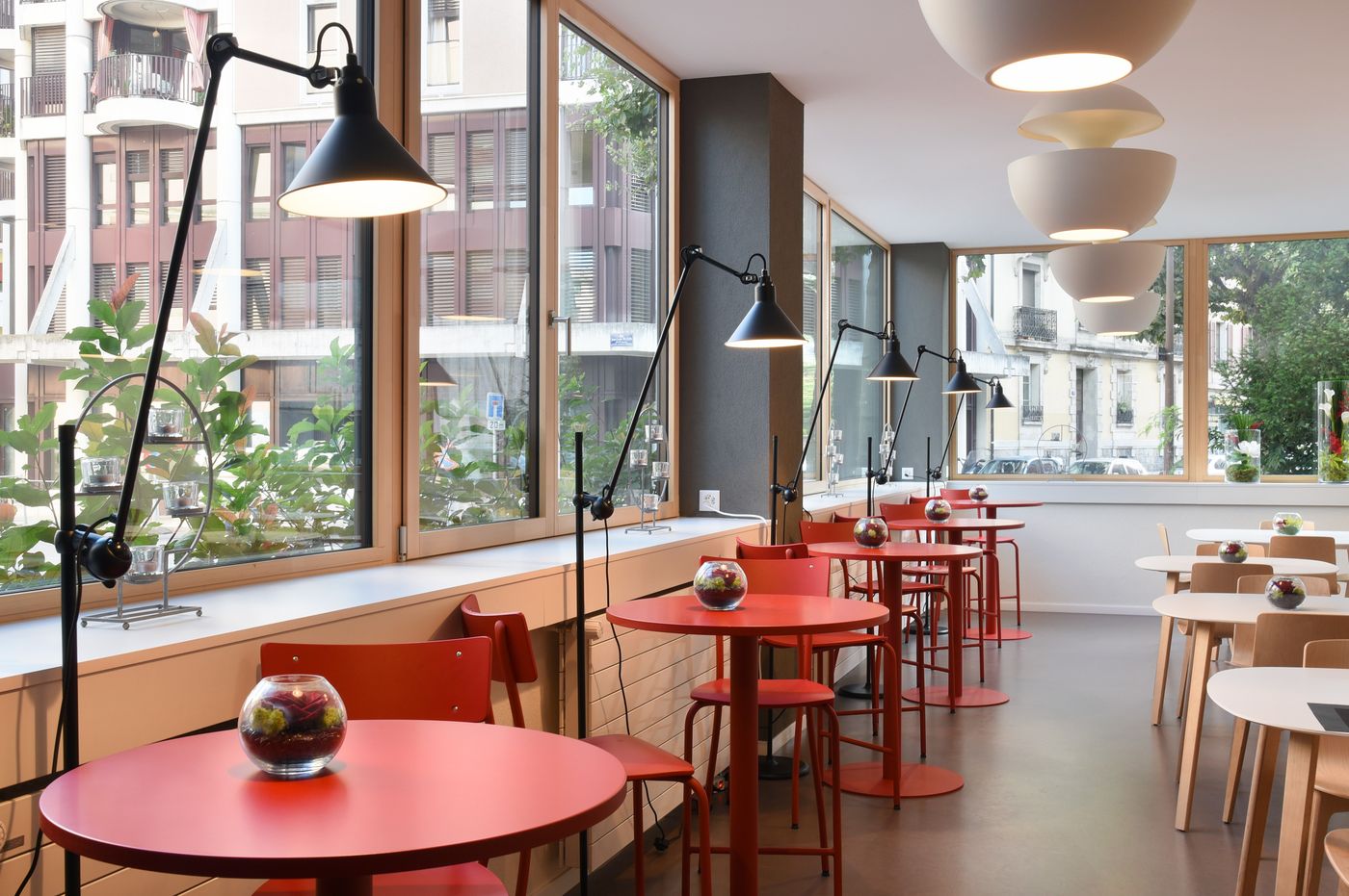 Home-Swiss-Hotel-Lobby-13