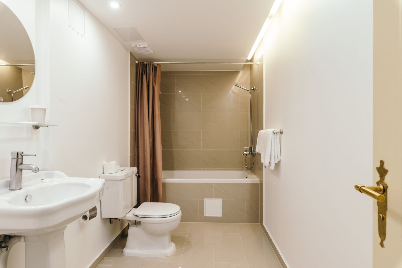 Merchants-House-Room-27