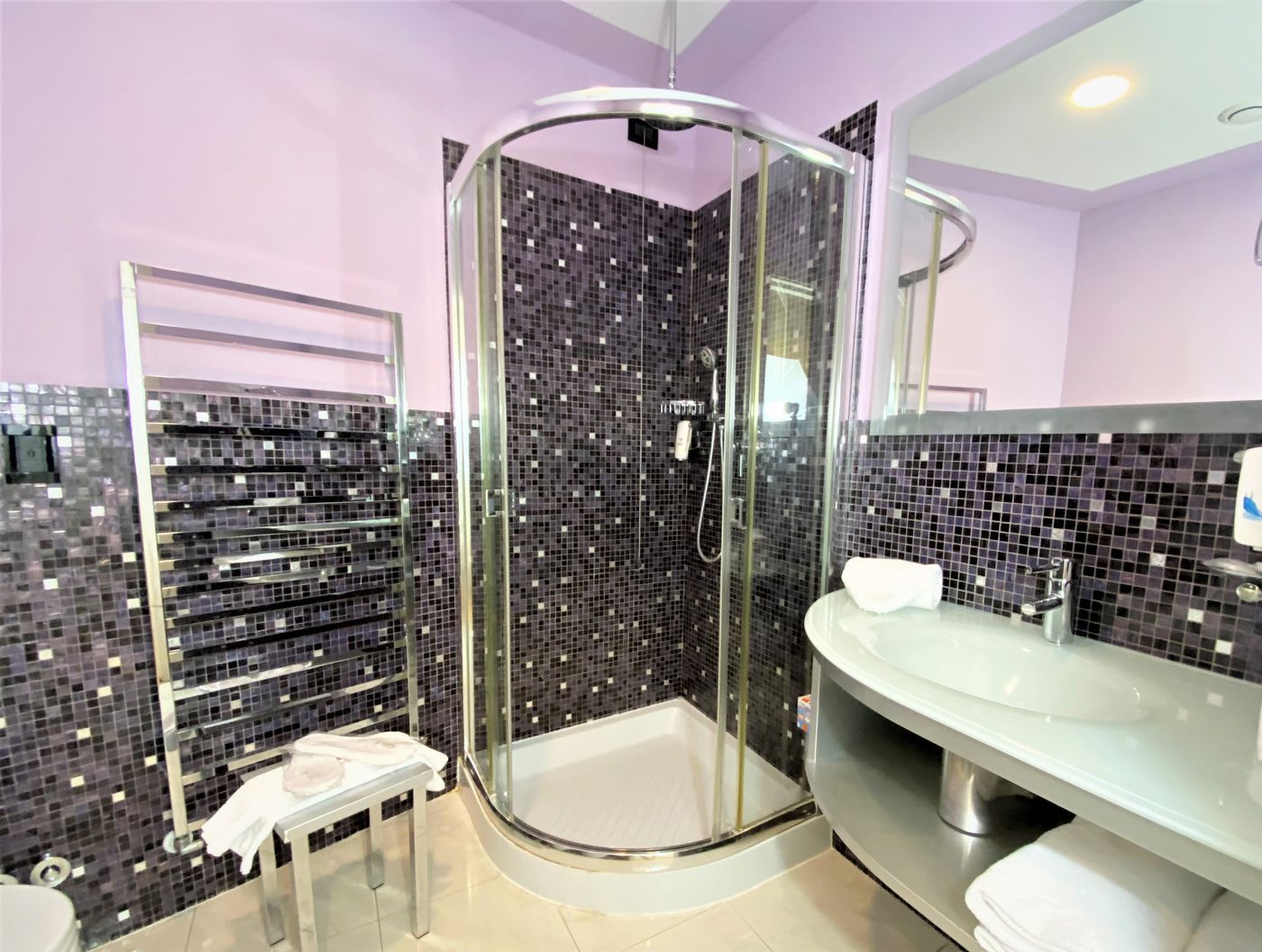 Park-Hotel-Junior-Room-20