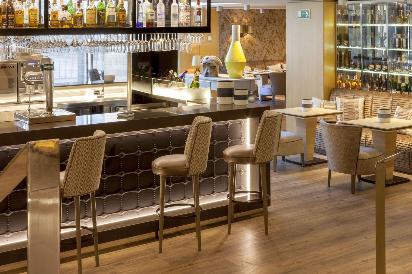 AC-Madrid-Cuzco-Bar-18