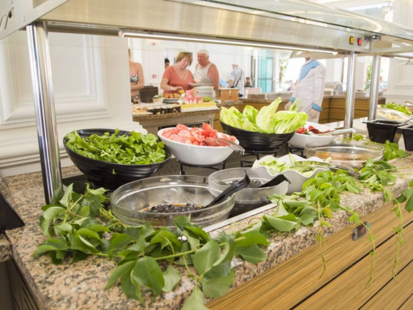 Oz-Can-Hotel---Family-Suites-Restaurant-19